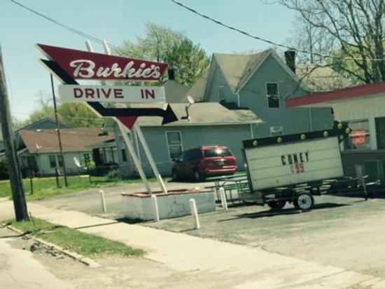 burkies-drive-in-2016-f6